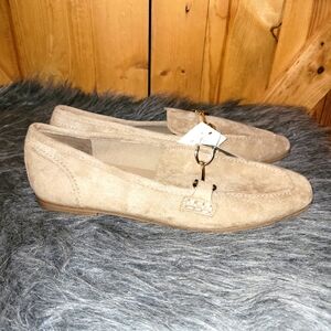 A New‎ Day Women's Slip on  Loafer Flats Almond Toe Memory Foam Womens 11